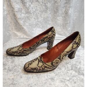 Vintage Mr. Seymour Leather Heels Shoes-Size 5.5 Made in Spain